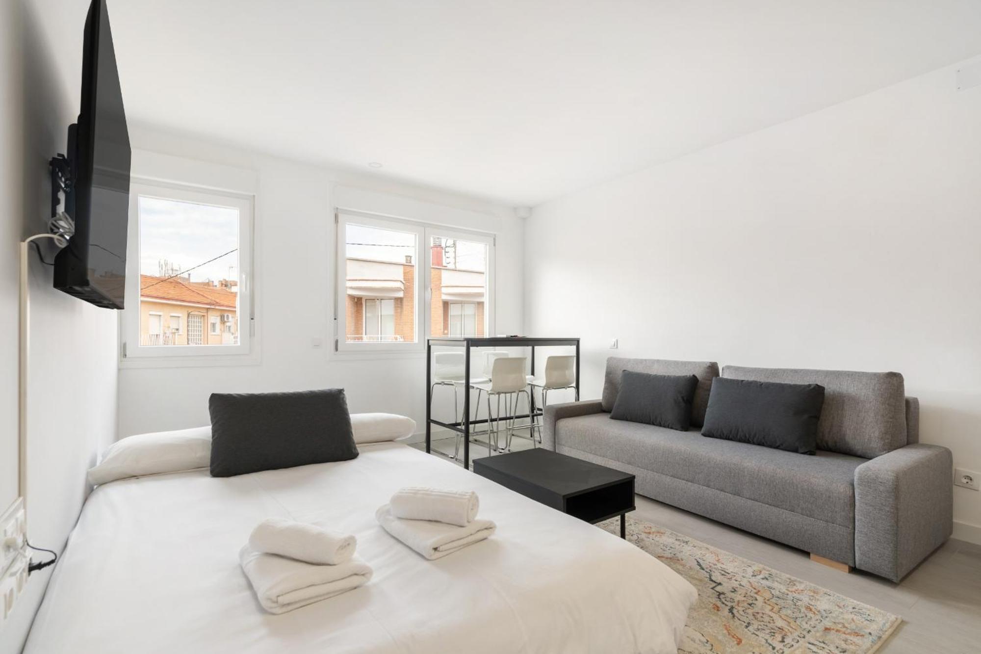 Madrid Riverside Studios Con Parking Incluido Alquiler Temporal Exterior foto