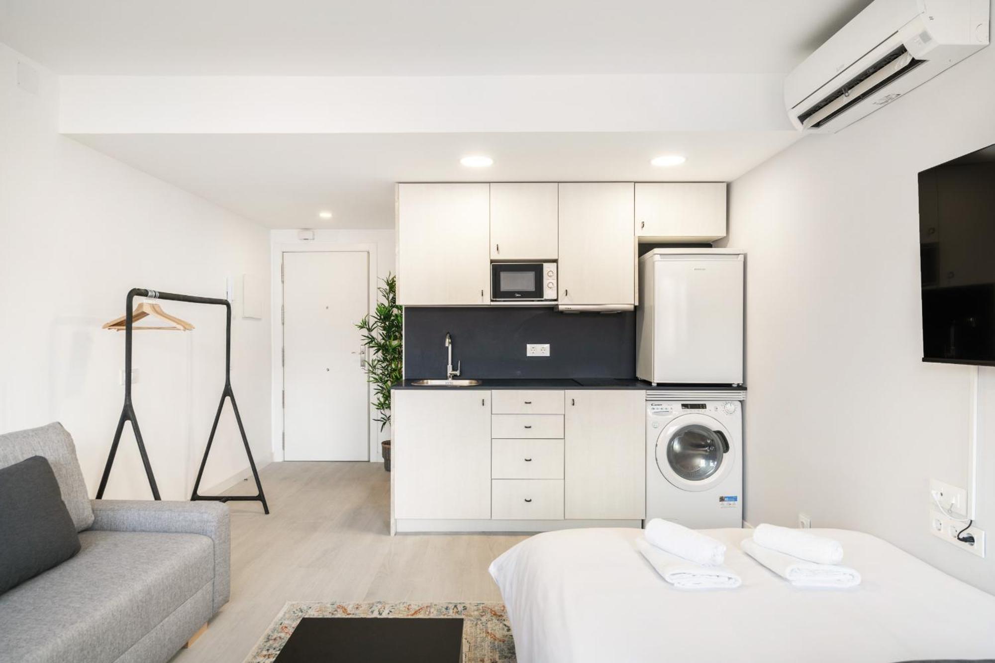 Madrid Riverside Studios Con Parking Incluido Alquiler Temporal Exterior foto
