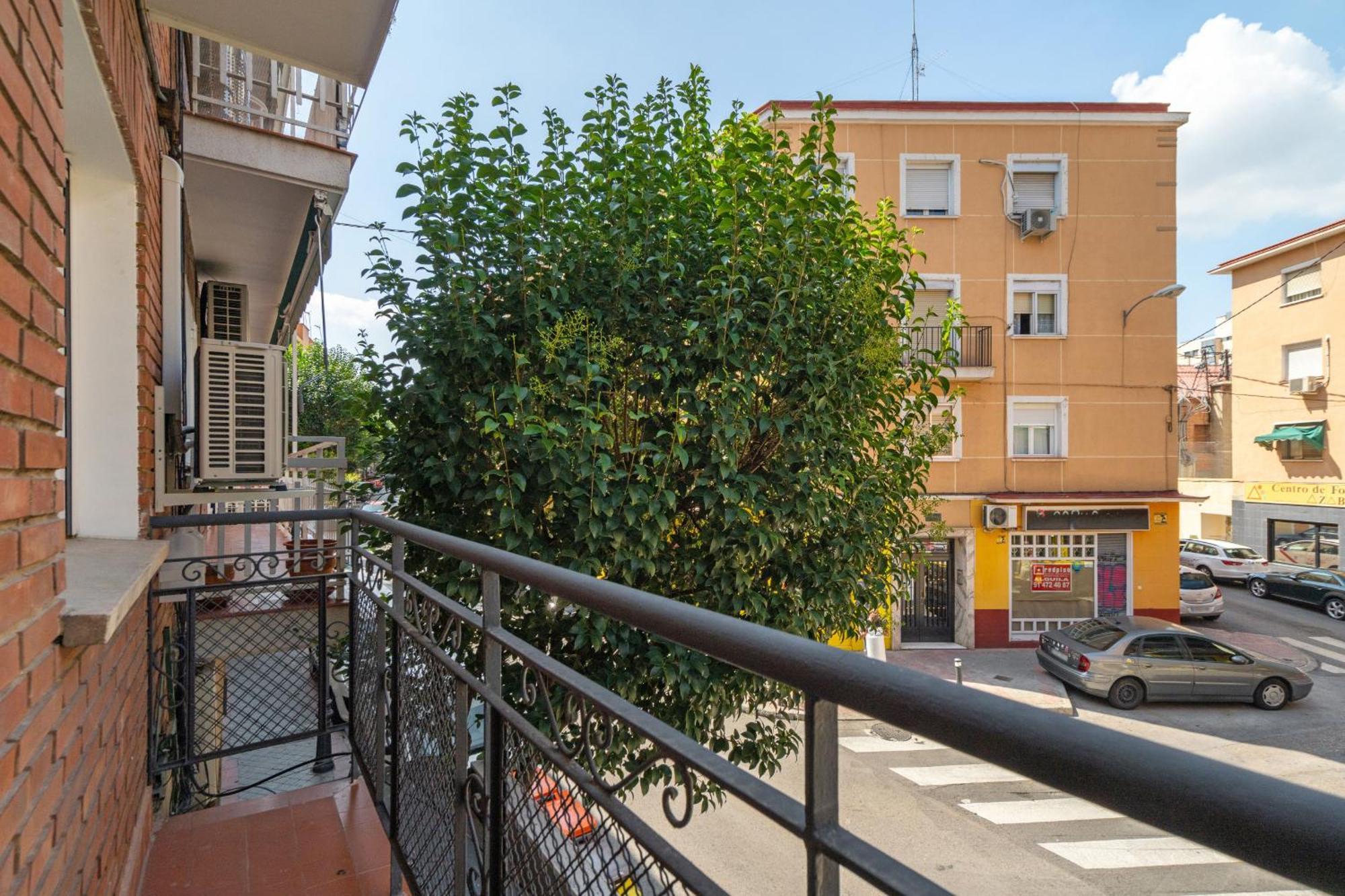 Madrid Riverside Studios Con Parking Incluido Alquiler Temporal Exterior foto