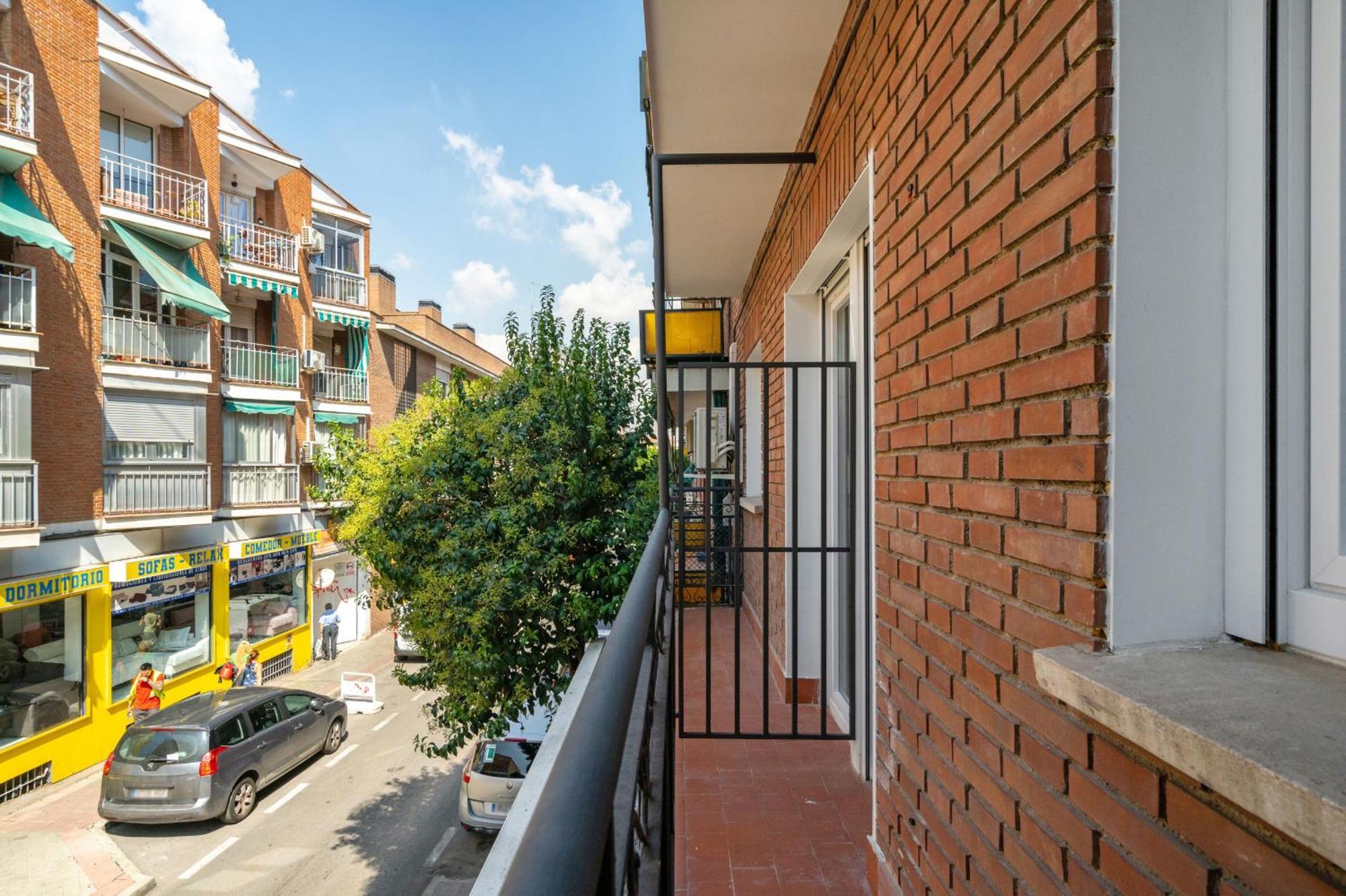 Madrid Riverside Studios Con Parking Incluido Alquiler Temporal Exterior foto